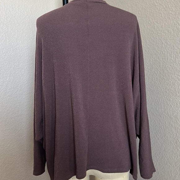 Knit top - Picture 3 of 4